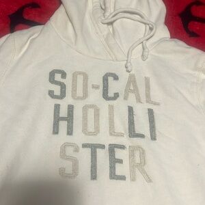 white hollister sweatshirt good condition